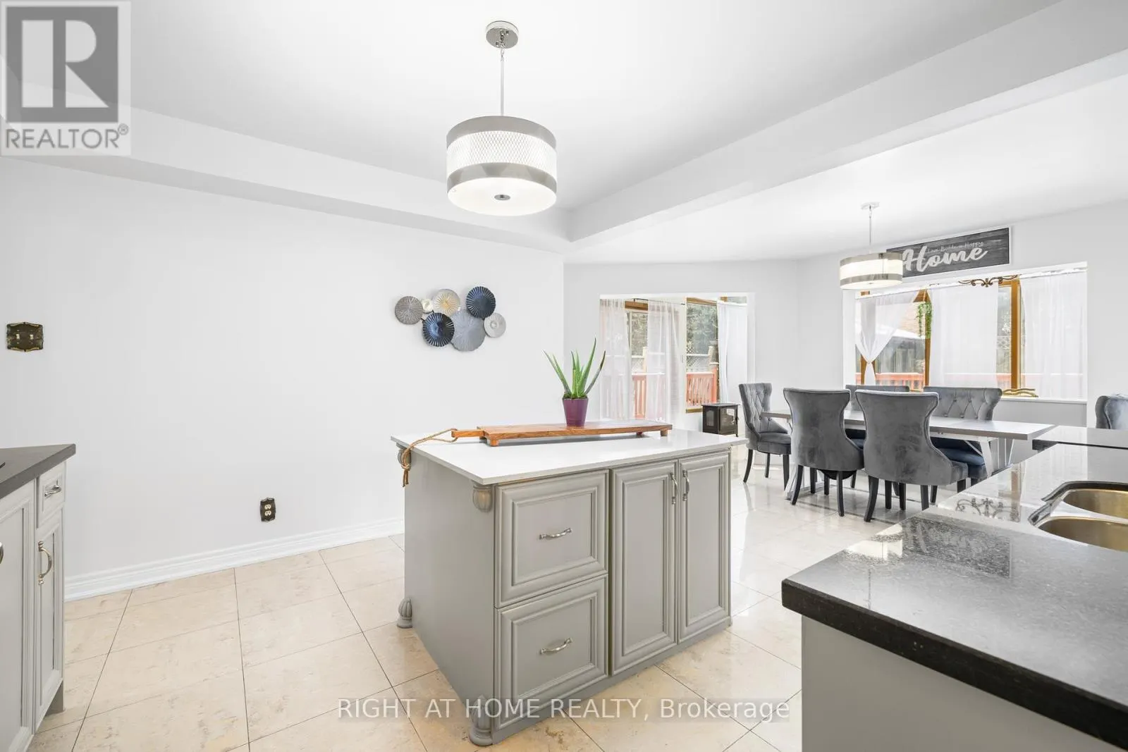 4469 IDLEWILDE CRESCENT