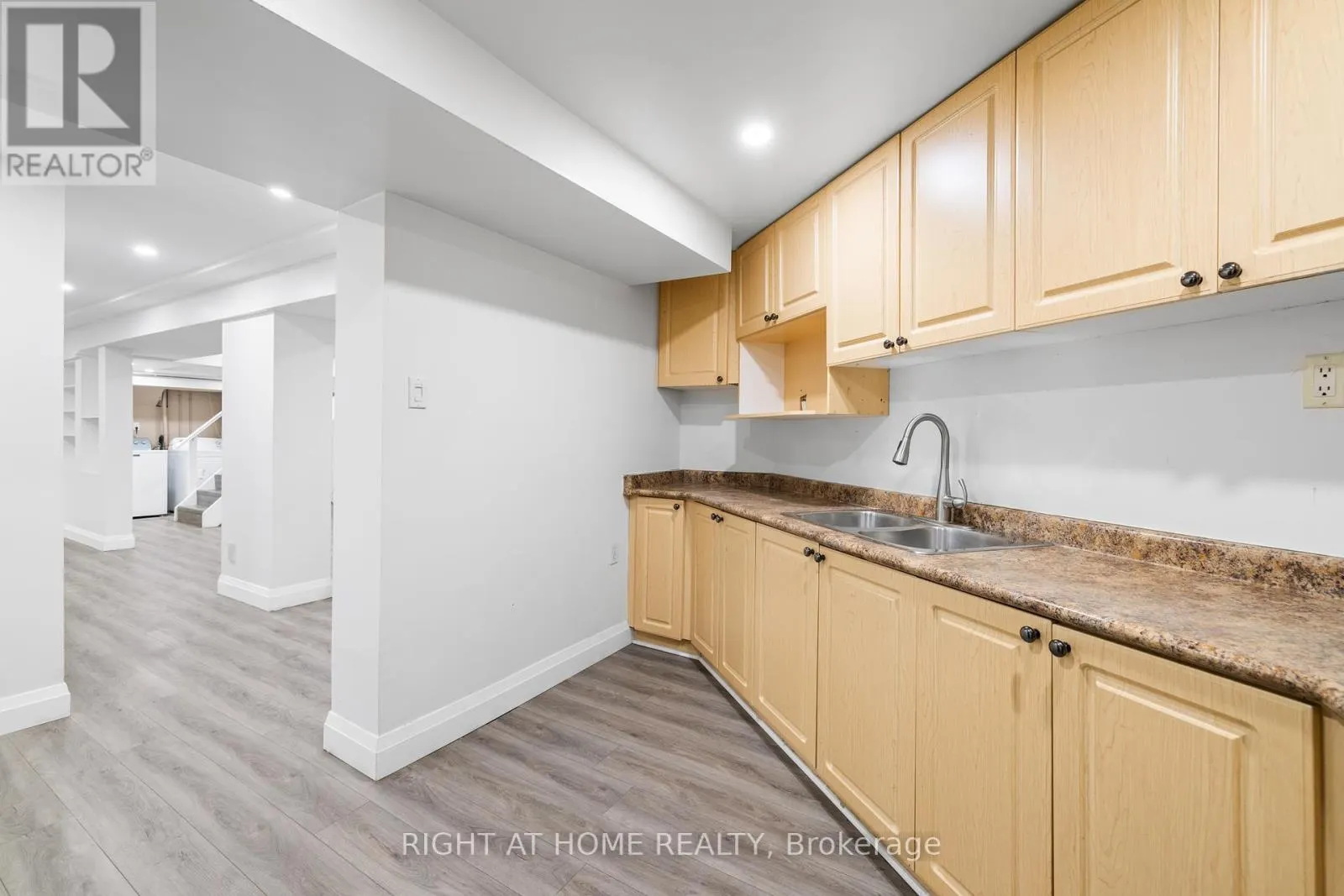 4469 IDLEWILDE CRESCENT