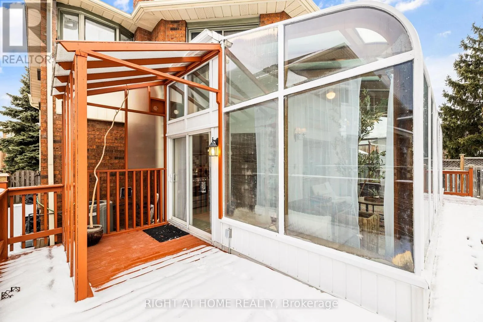 4469 IDLEWILDE CRESCENT