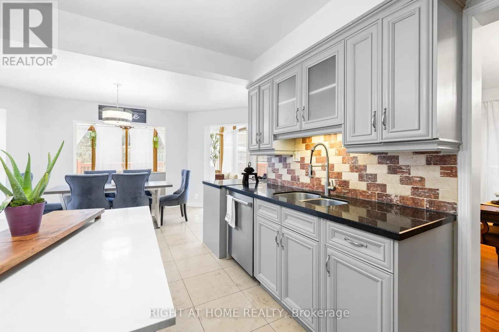4469 IDLEWILDE CRESCENT