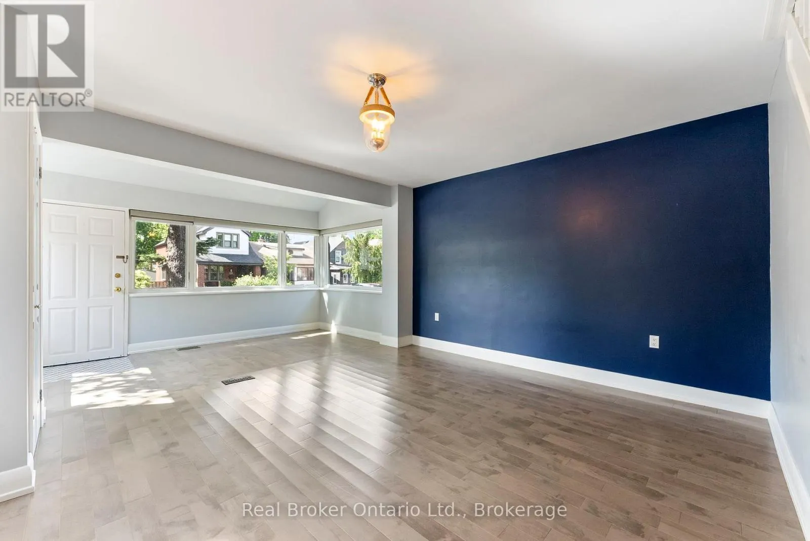 116 SYMONS STREET