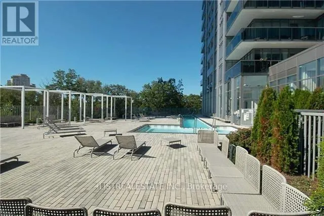 1602 - 88 PARK LAWN ROAD
