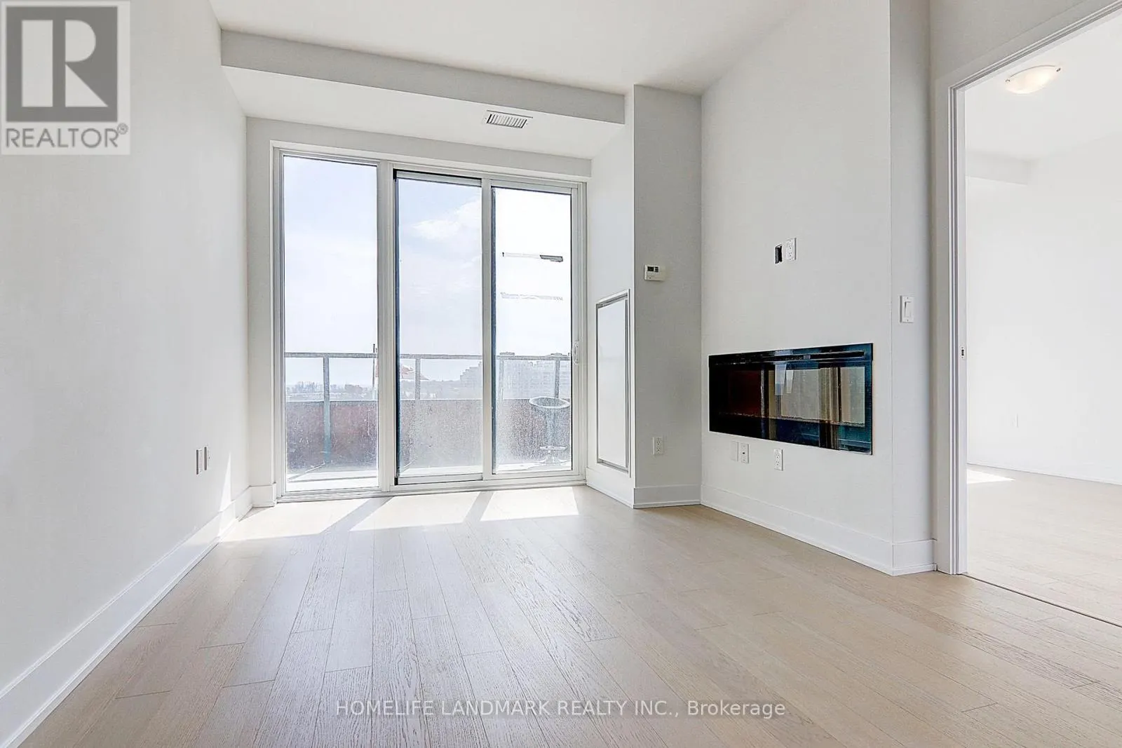 516 - 20 SHORE BREEZE DRIVE