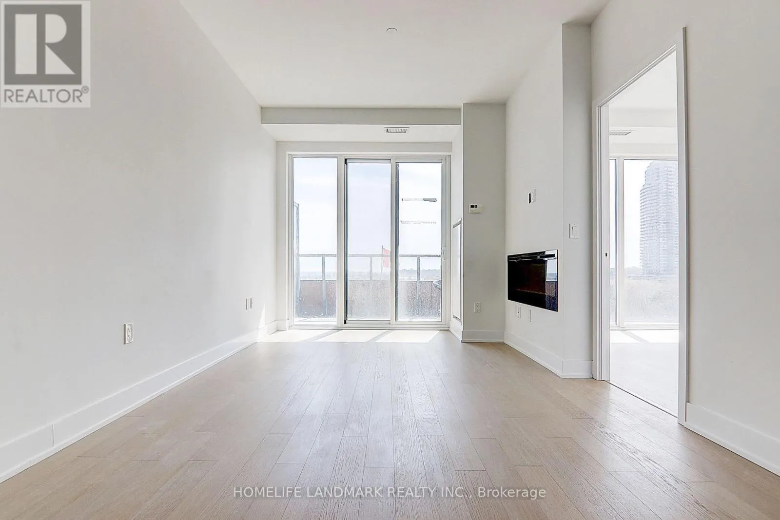 516 - 20 SHORE BREEZE DRIVE