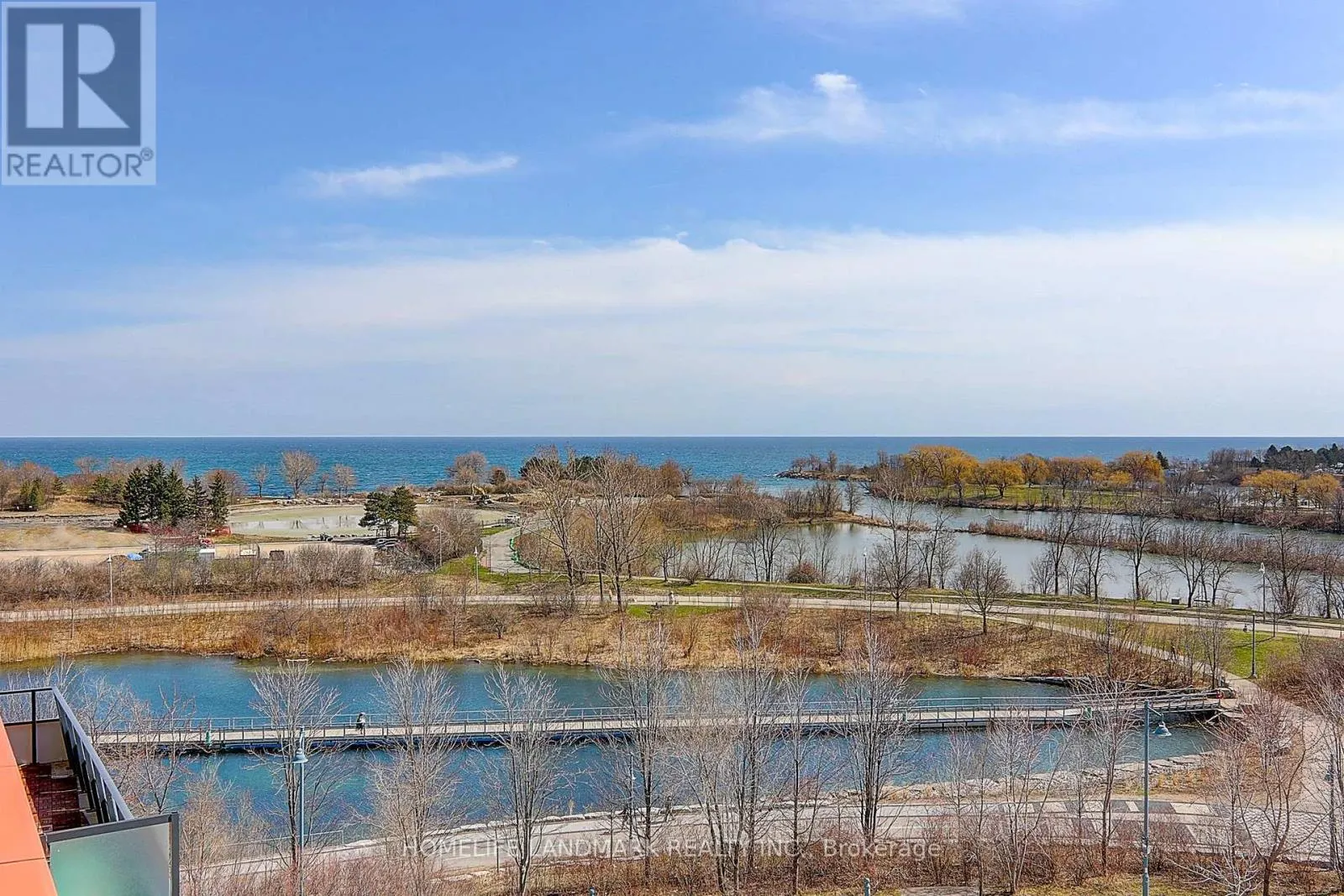 516 - 20 SHORE BREEZE DRIVE