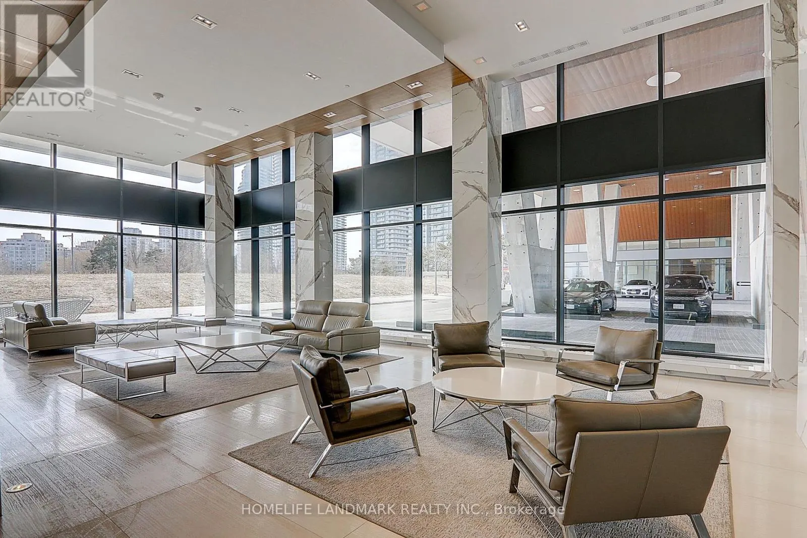 516 - 20 SHORE BREEZE DRIVE