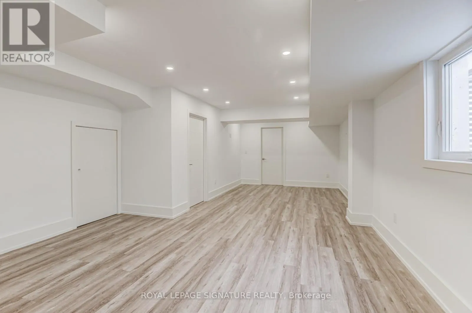 BSMT - 36 ROXALINE STREET