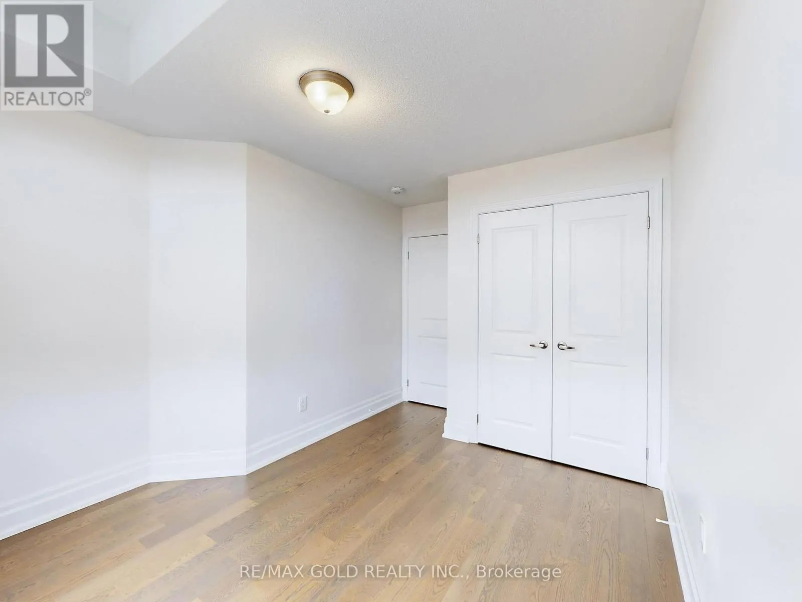 21 GEMMA PLACE
