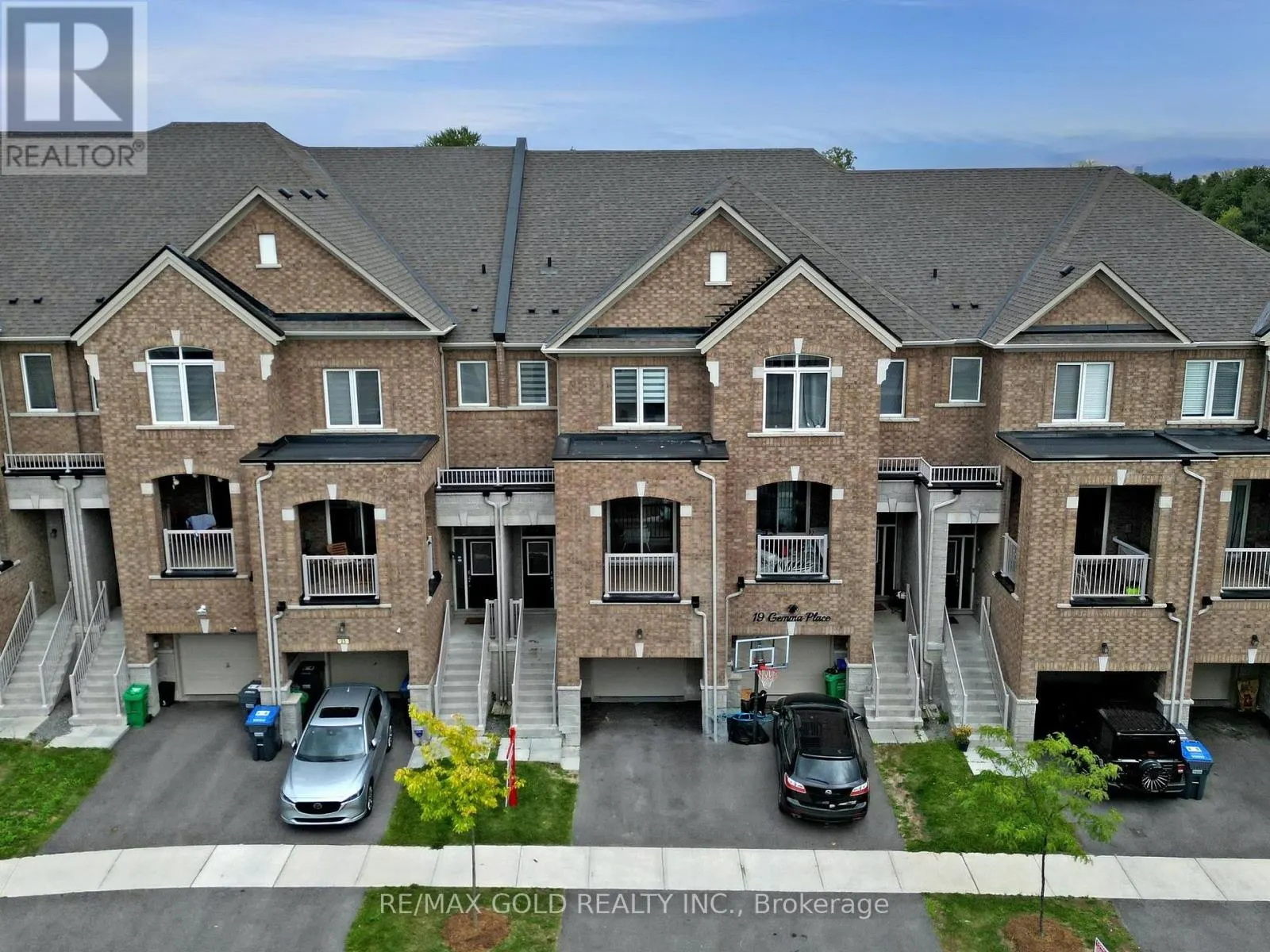 21 GEMMA PLACE