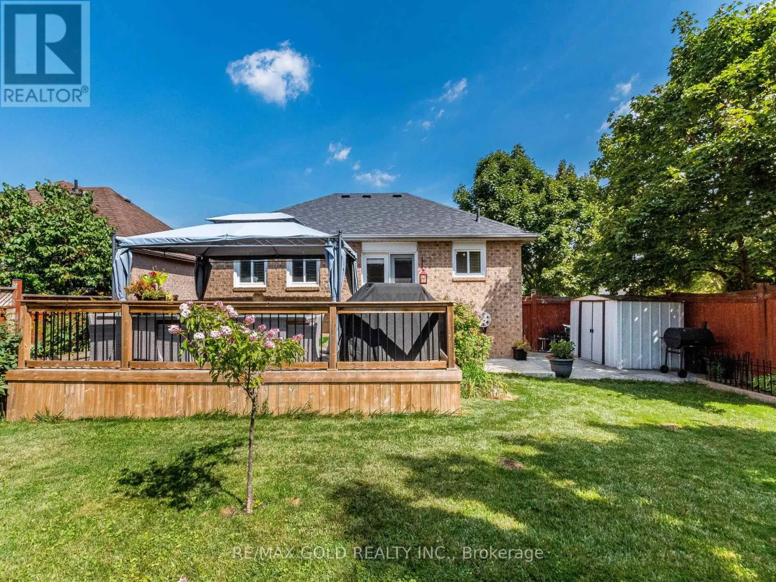 98 SPRINGVIEW DRIVE
