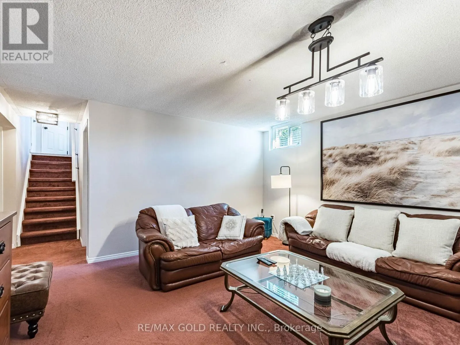 98 SPRINGVIEW DRIVE