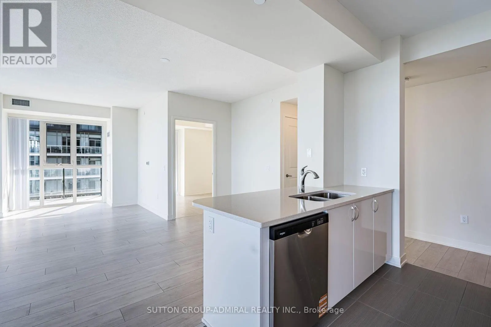 4905 - 38 ANNIE CRAIG DRIVE