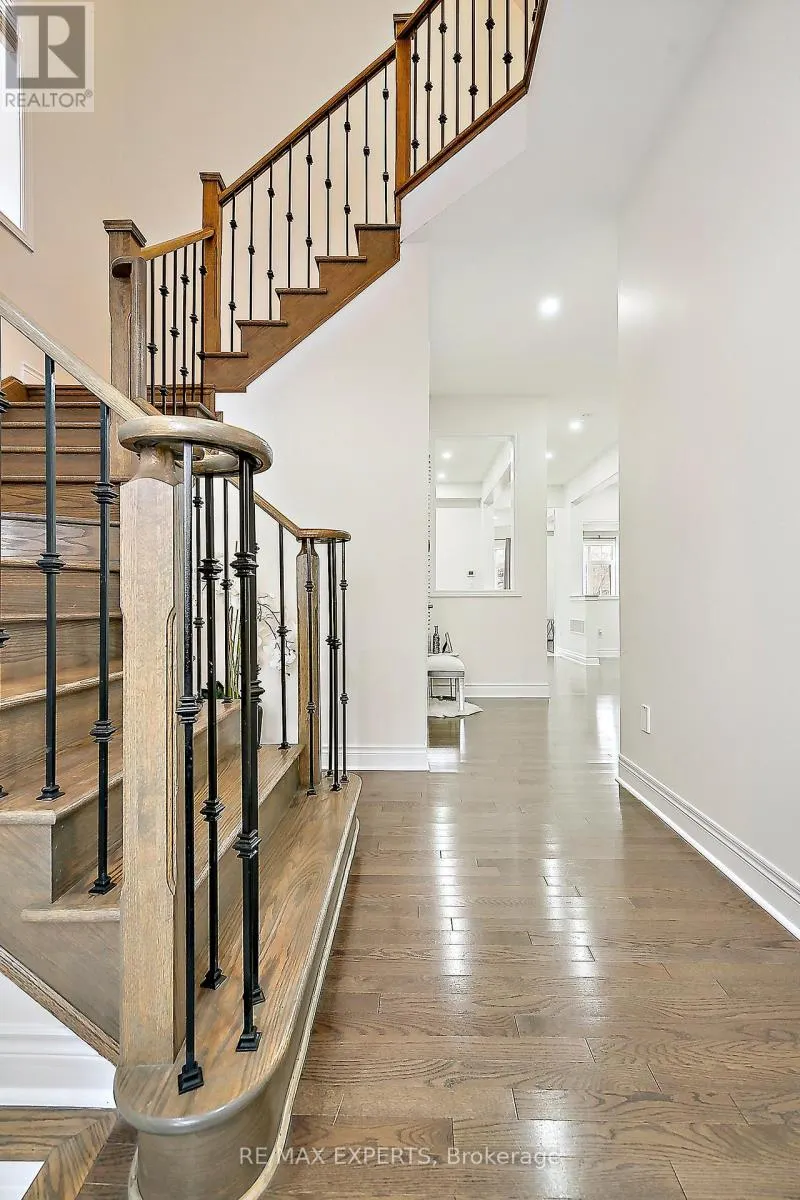 17 MONARCH DRIVE