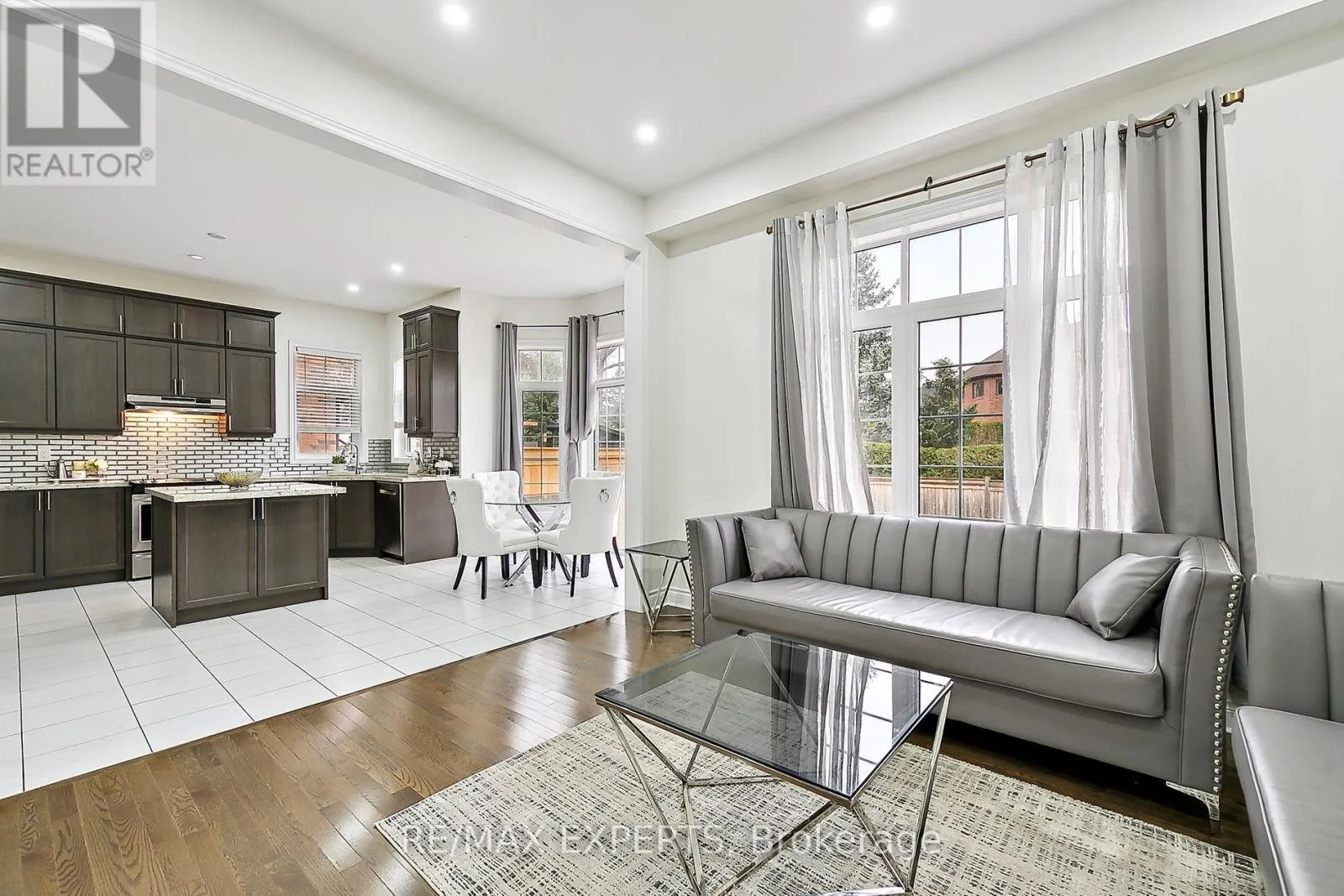 17 MONARCH DRIVE