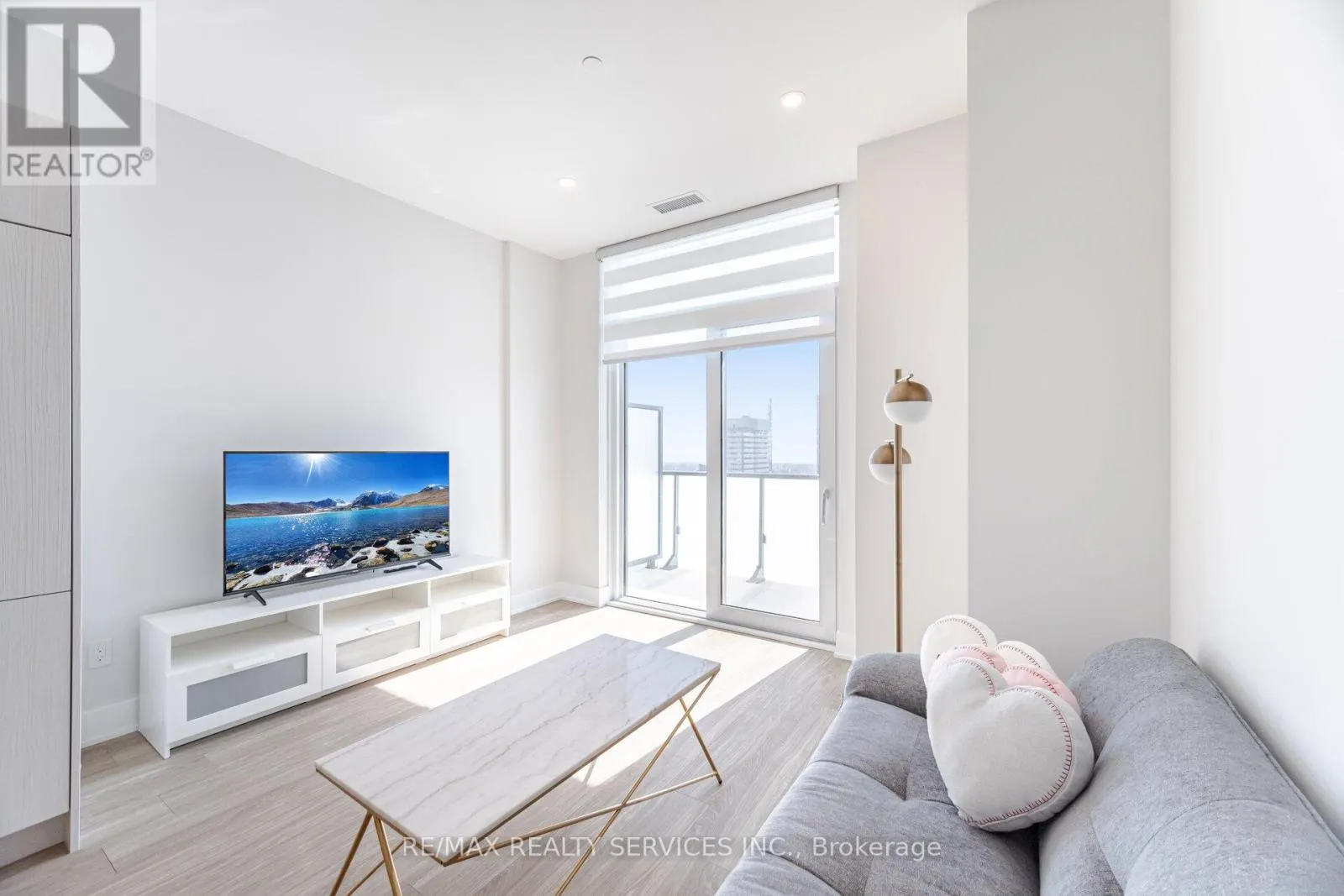 PH08 - 4130 PARKSIDE VILLAGE DRIVE