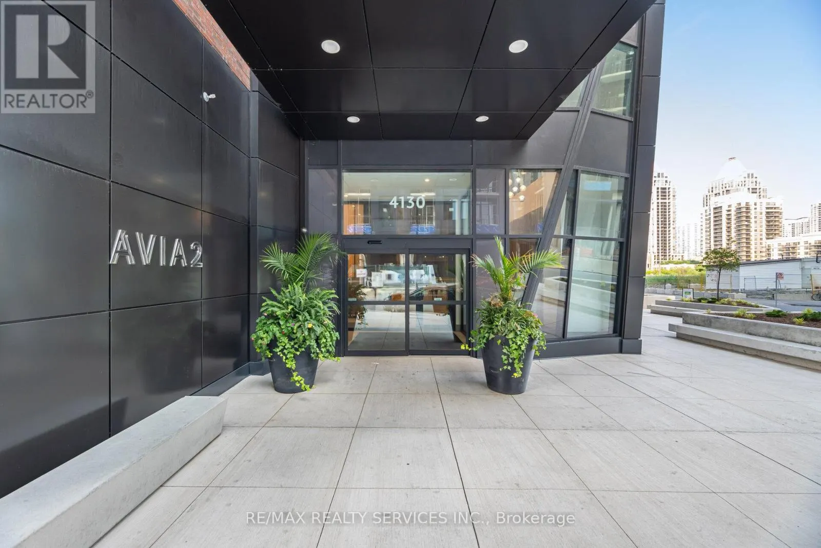 PH08 - 4130 PARKSIDE VILLAGE DRIVE