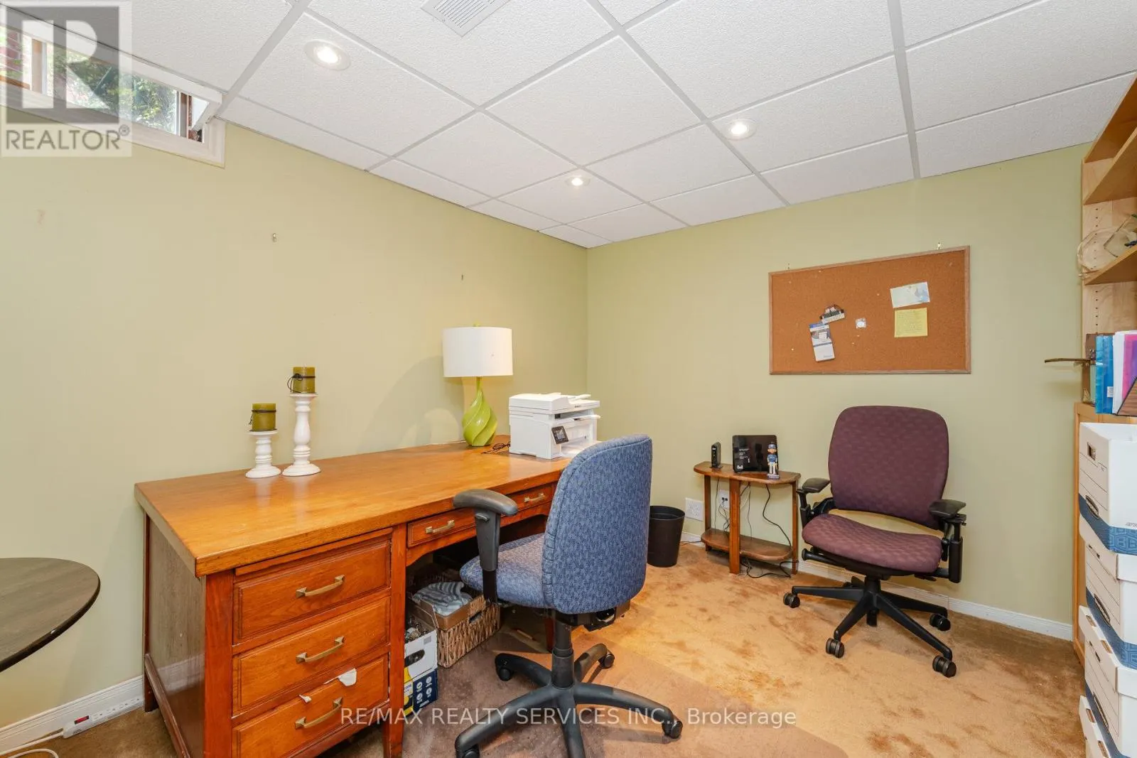 33 CARNFORTH DRIVE