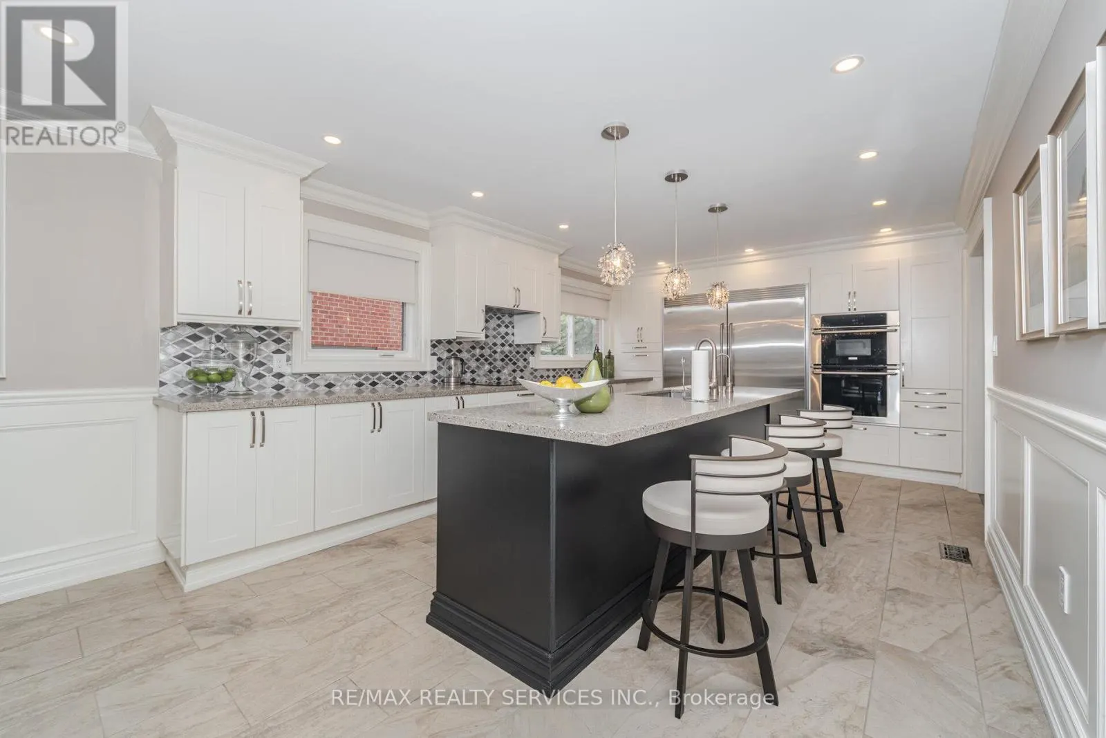 33 CARNFORTH DRIVE