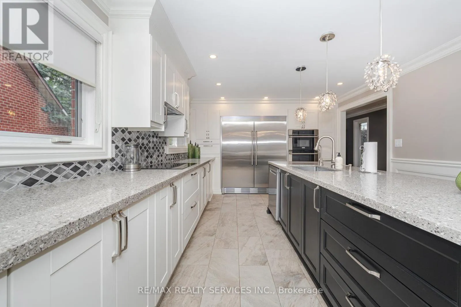 33 CARNFORTH DRIVE