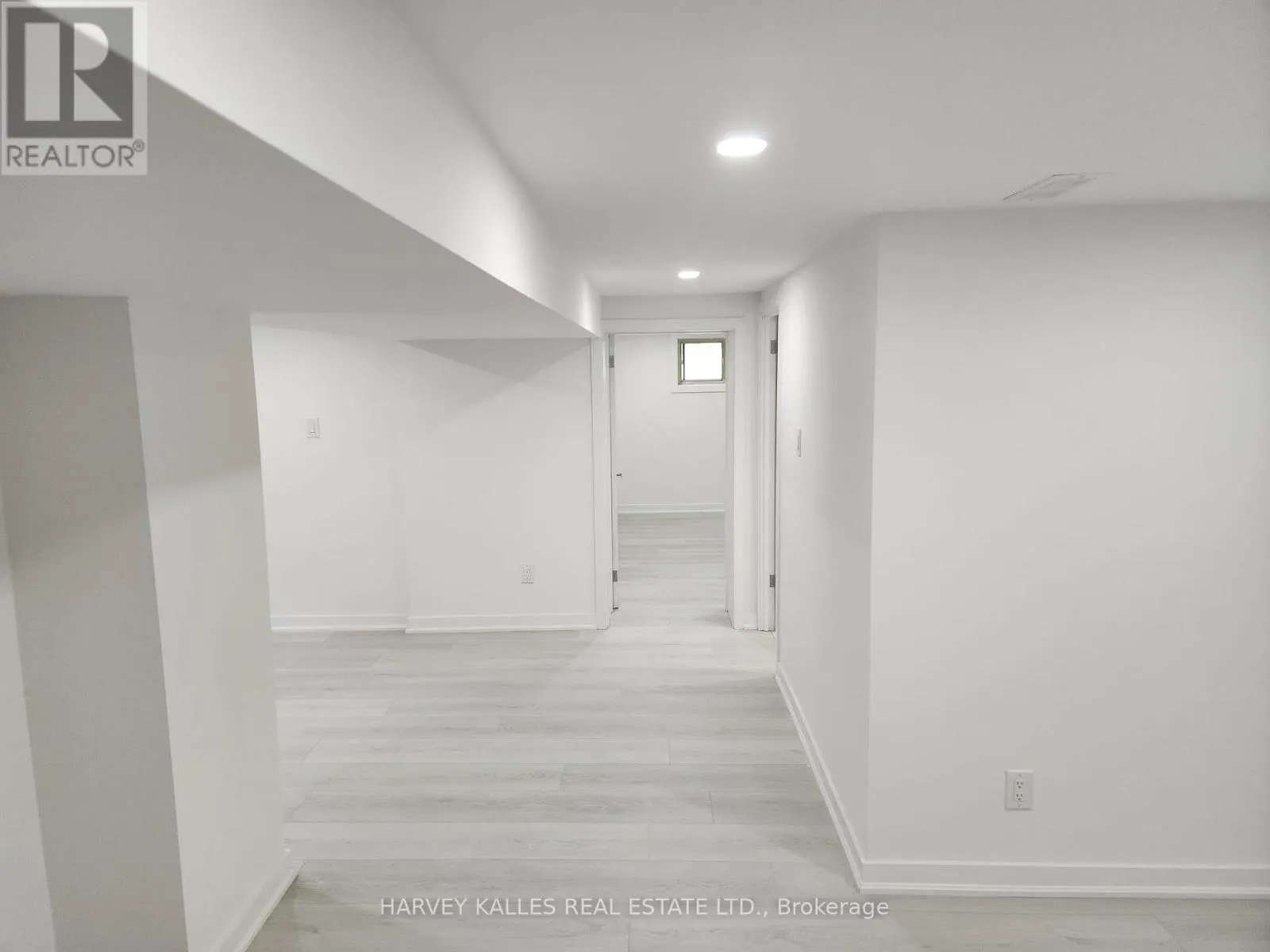 LOWER - 31 FAIRLIN DRIVE