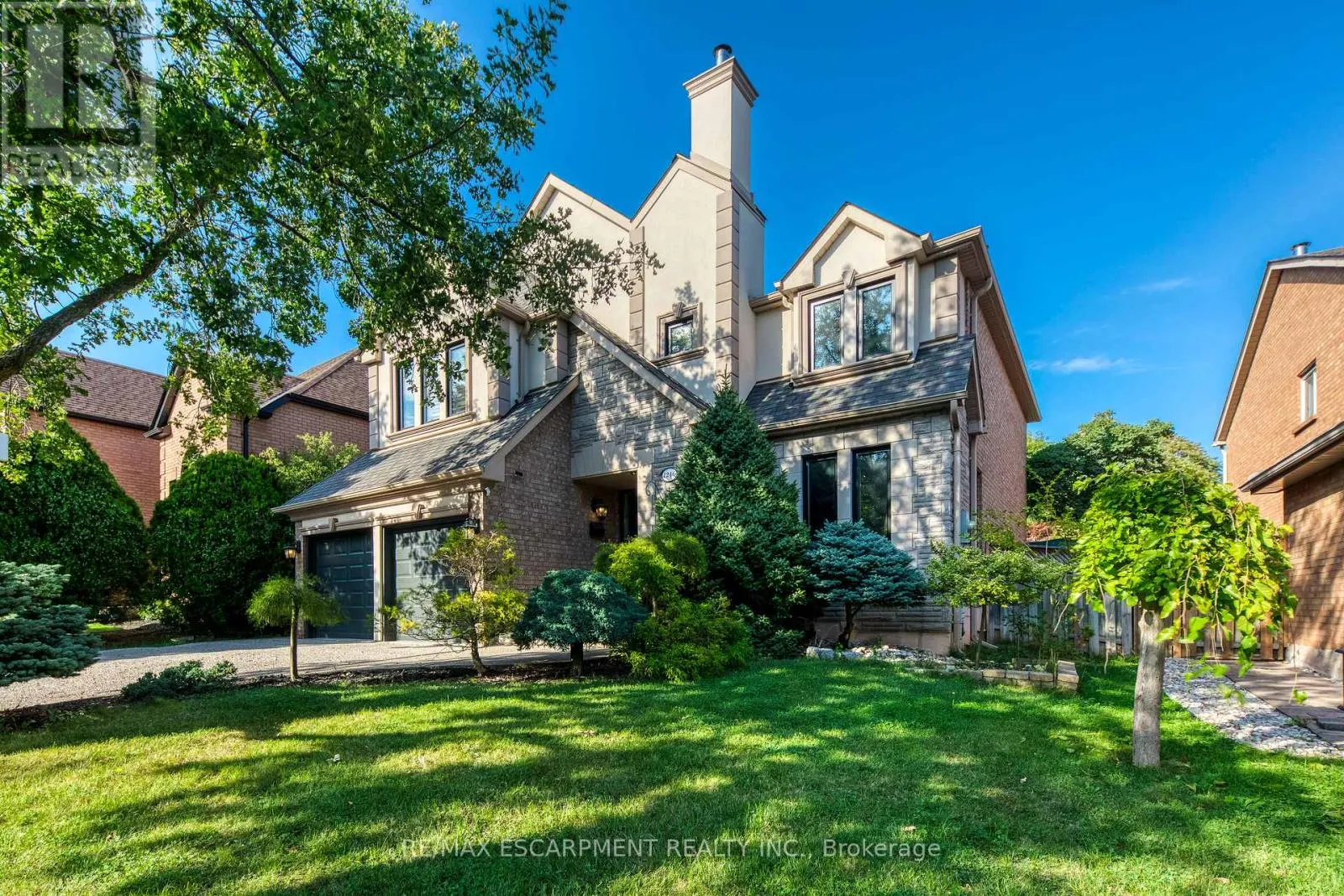 1246 SADDLER CIRCLE