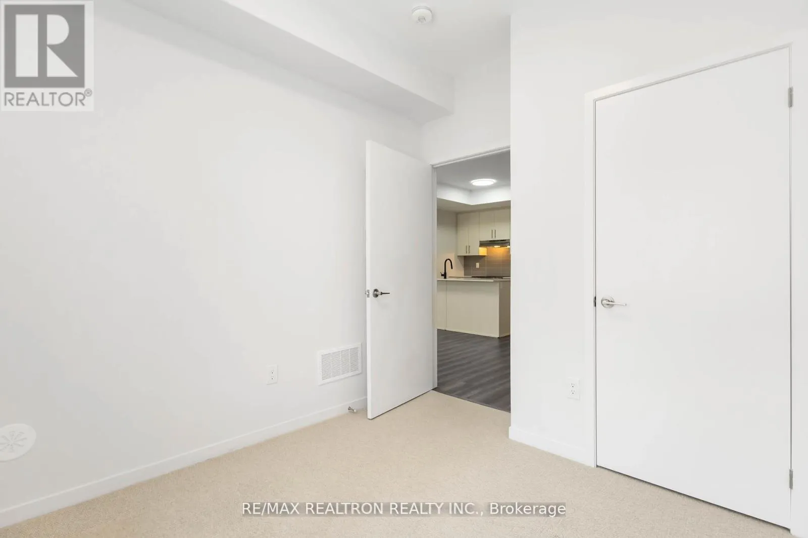 89 - 20 WILLIAM JACKSON WAY