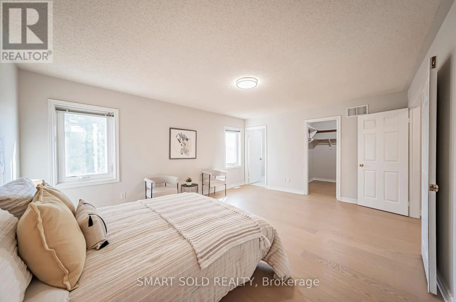 5685 BELL HARBOUR DRIVE