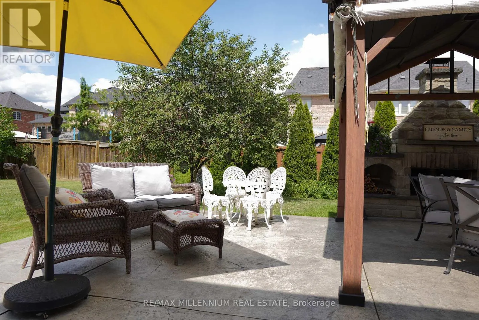 40 RAMPART DRIVE