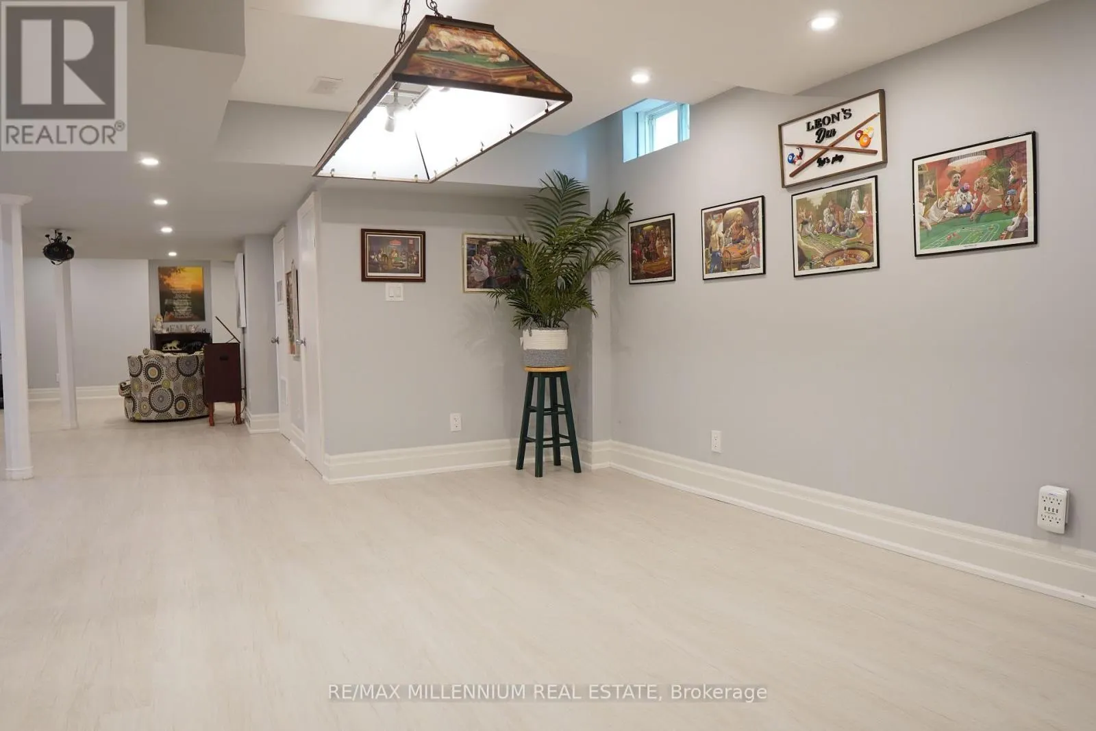 40 RAMPART DRIVE