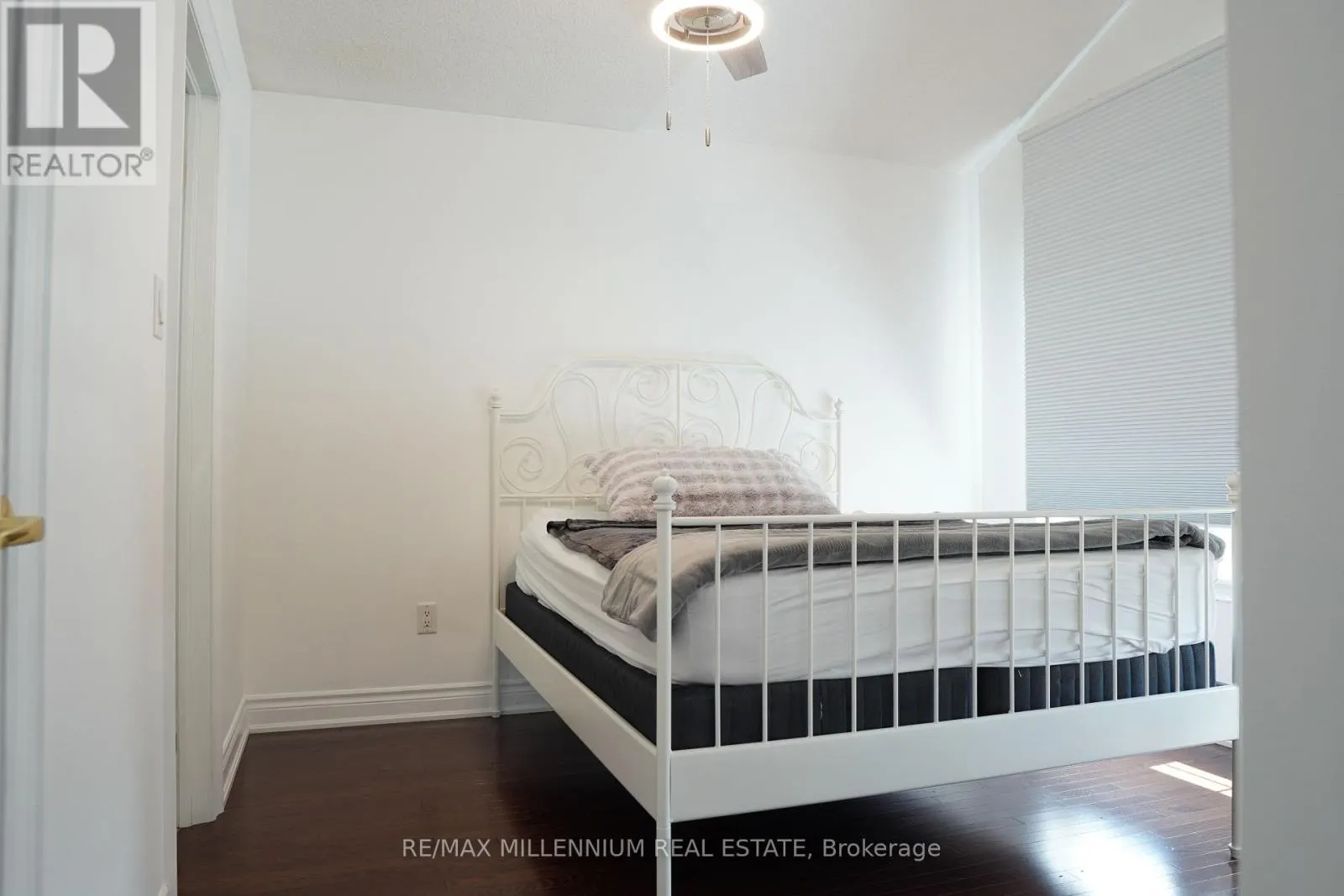 40 RAMPART DRIVE