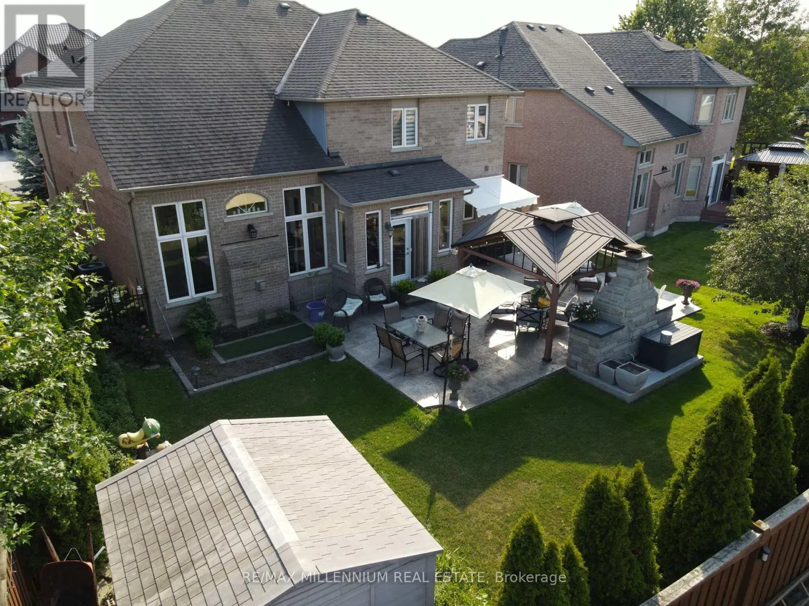 40 RAMPART DRIVE