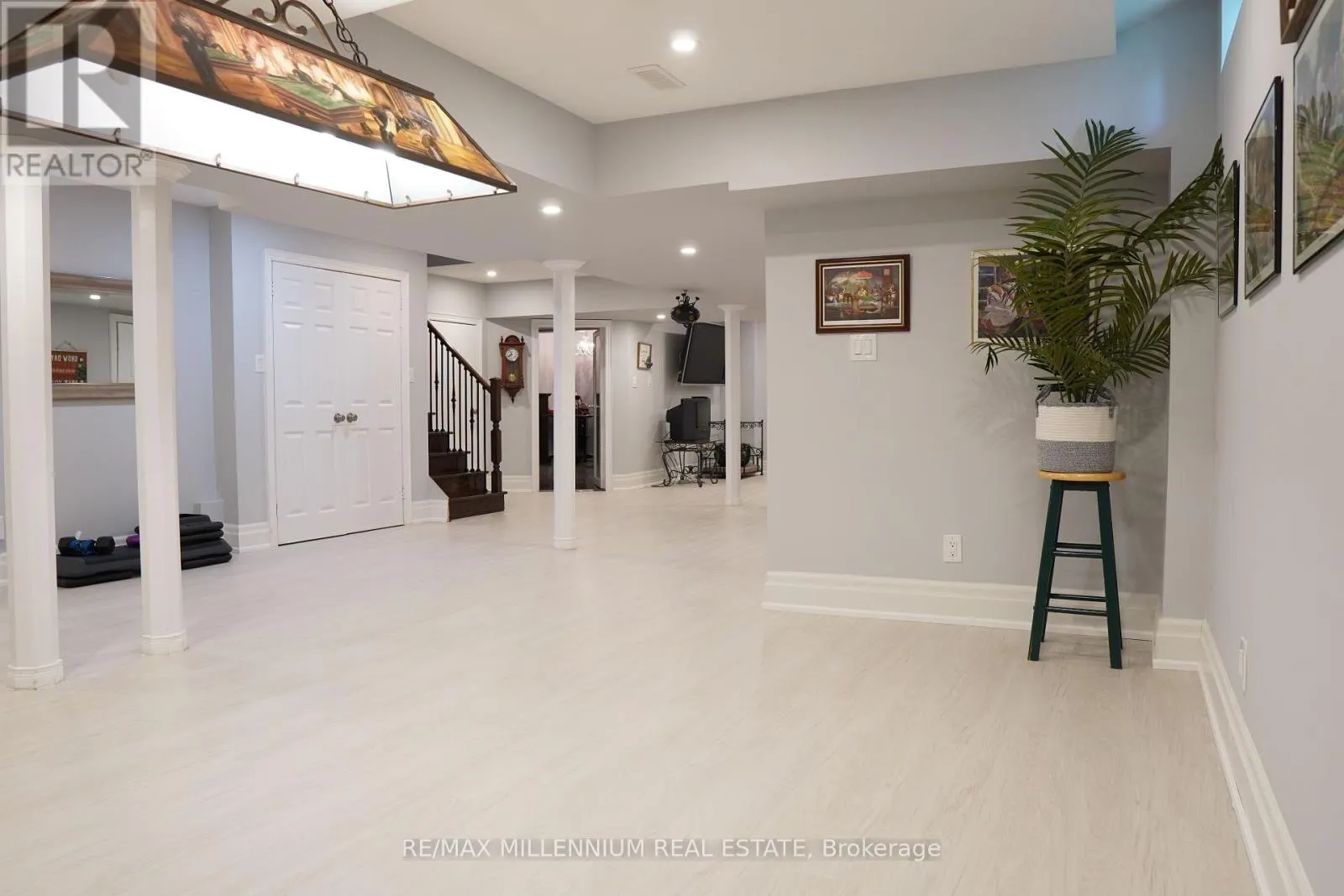 40 RAMPART DRIVE