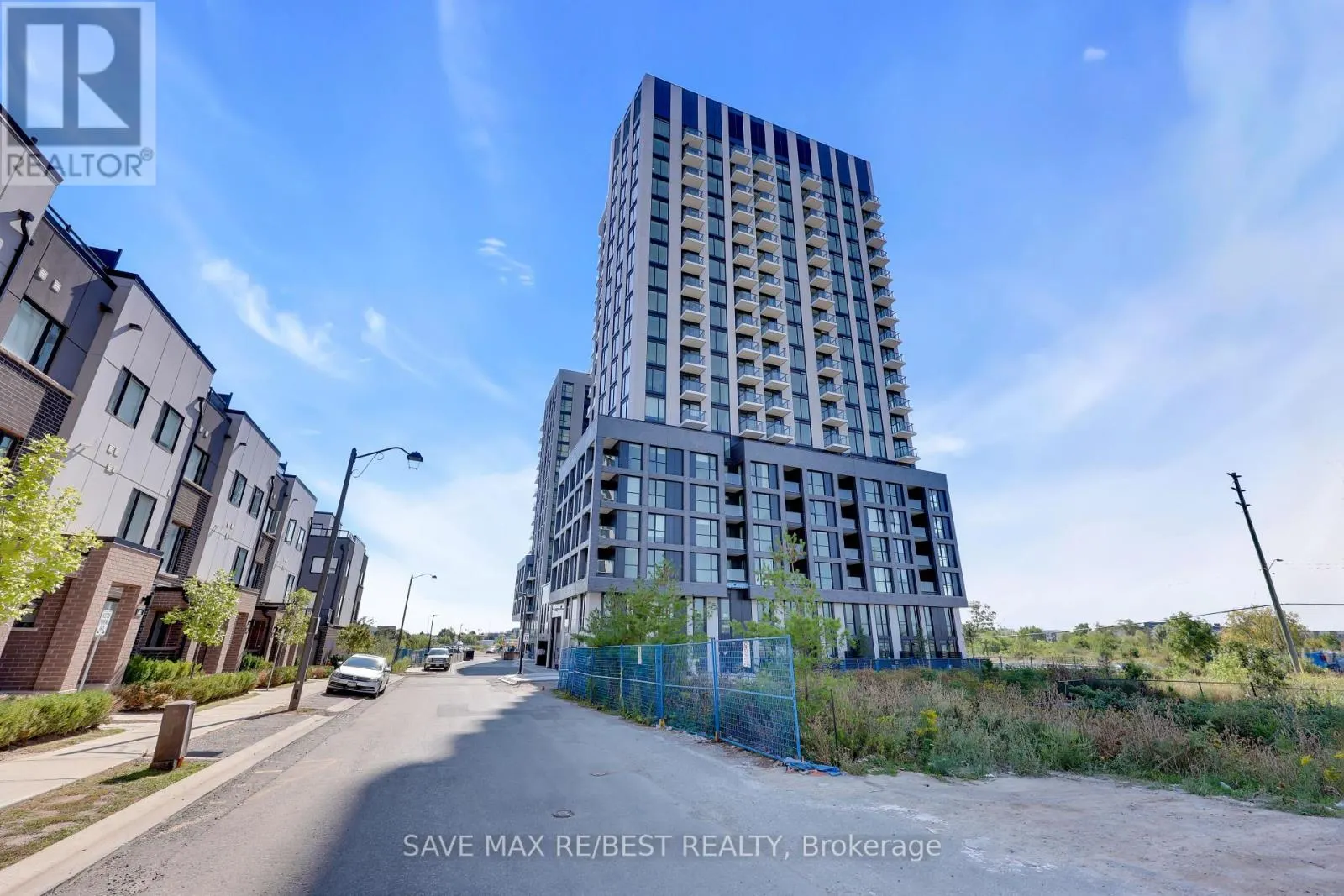 1203 - 3079 TRAFALGAR ROAD