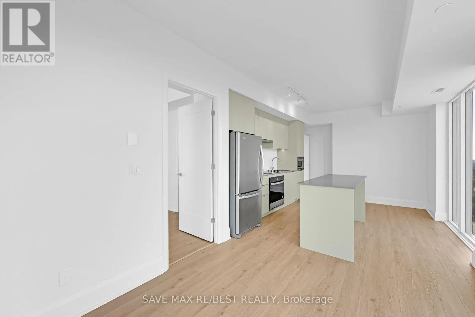 1203 - 3079 TRAFALGAR ROAD
