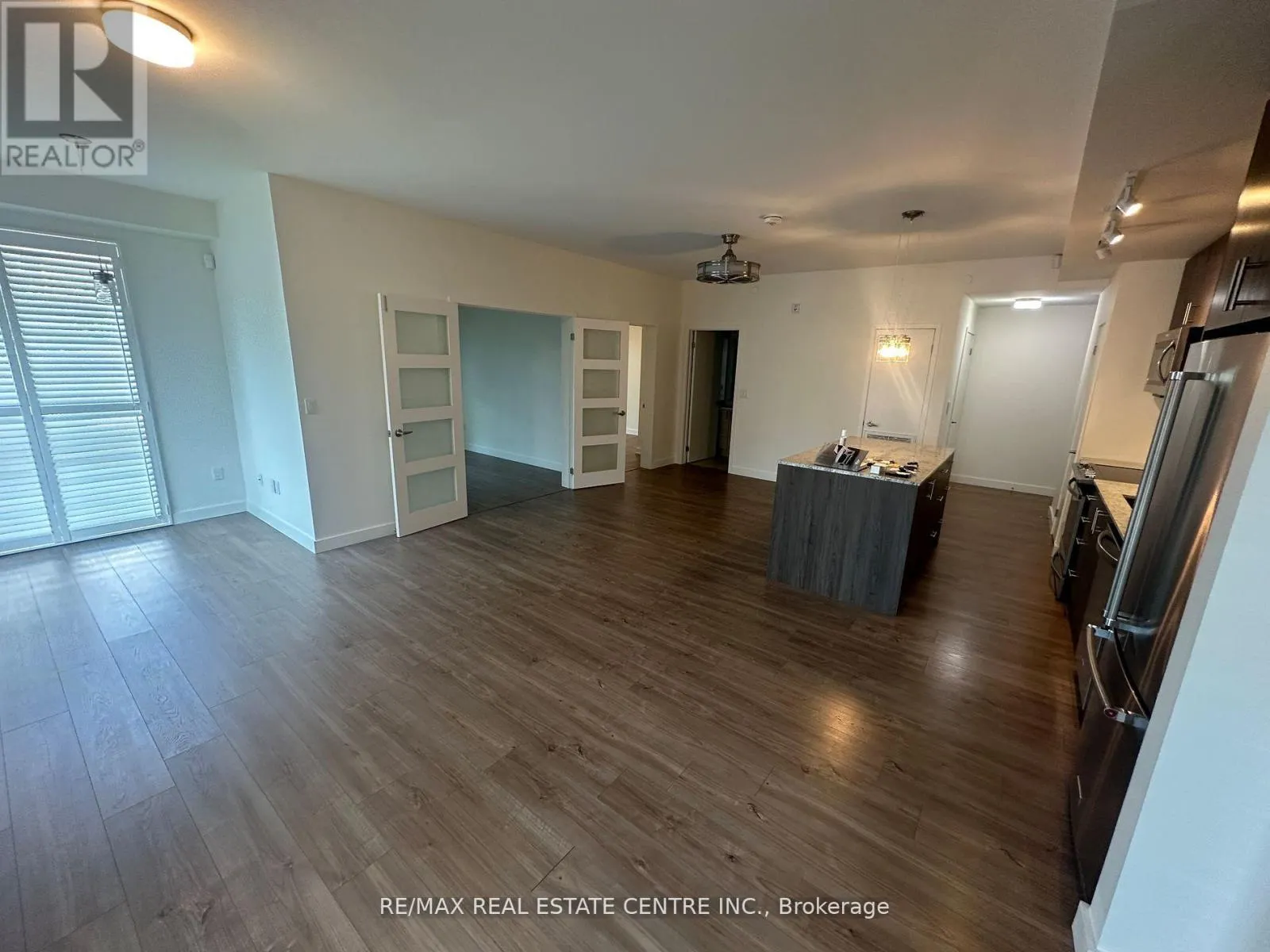 107 - 150 SABINA DRIVE