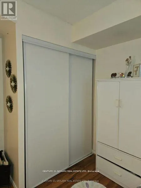 316 - 25 VIA ROSEDALE WAY