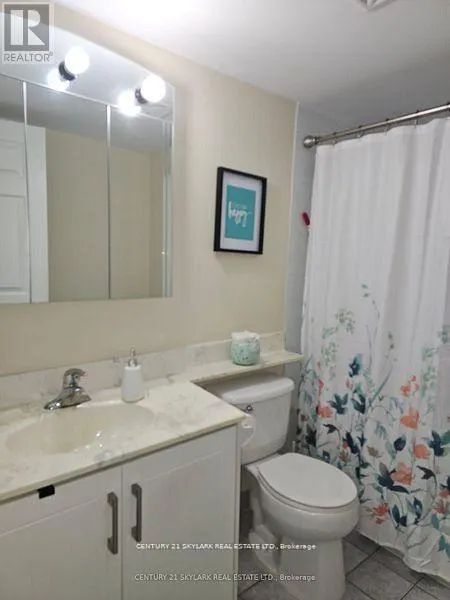 316 - 25 VIA ROSEDALE WAY