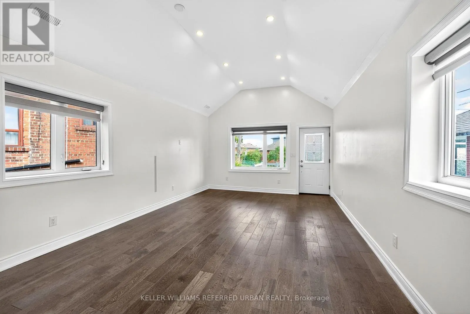 116 BRANSTONE ROAD