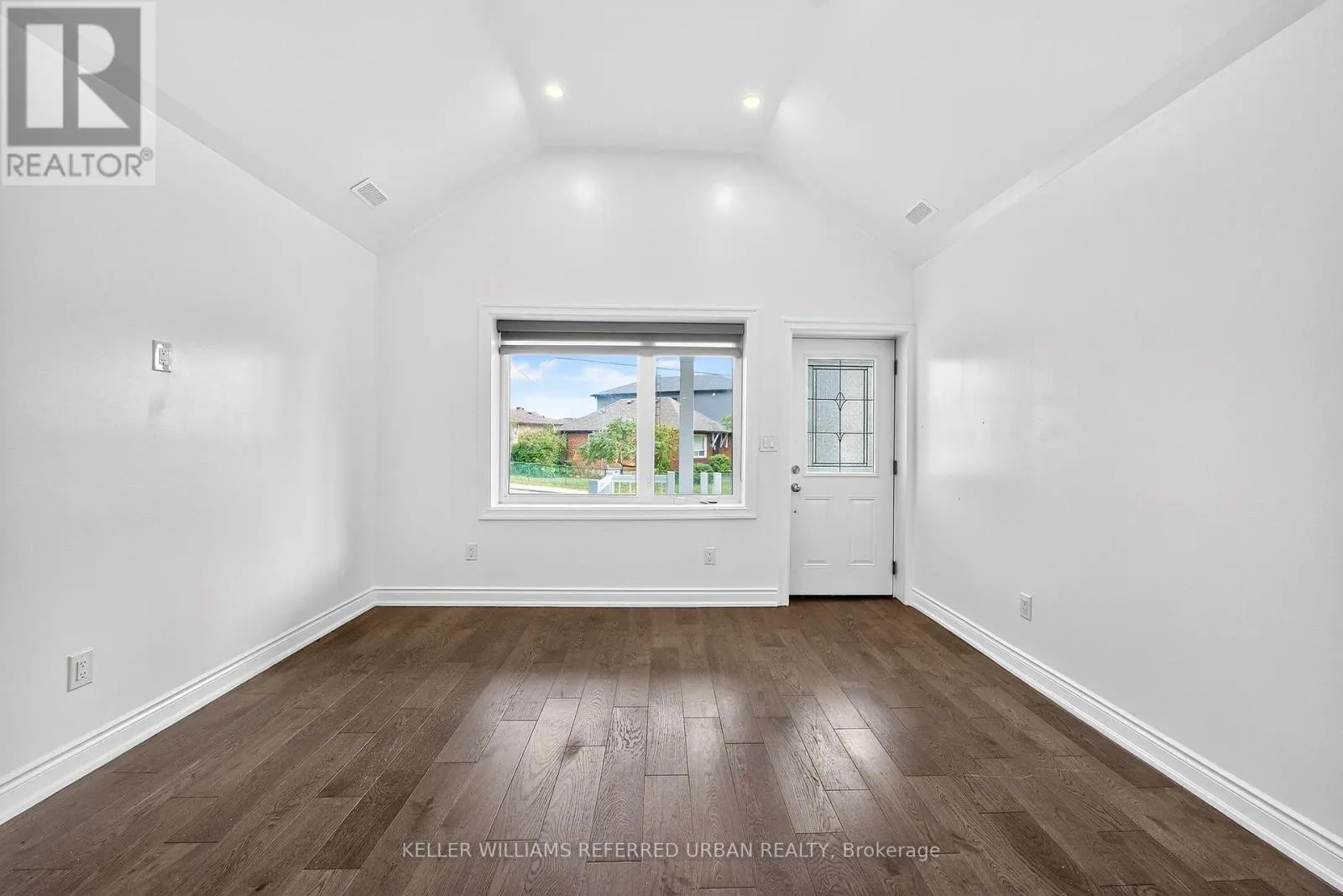 116 BRANSTONE ROAD
