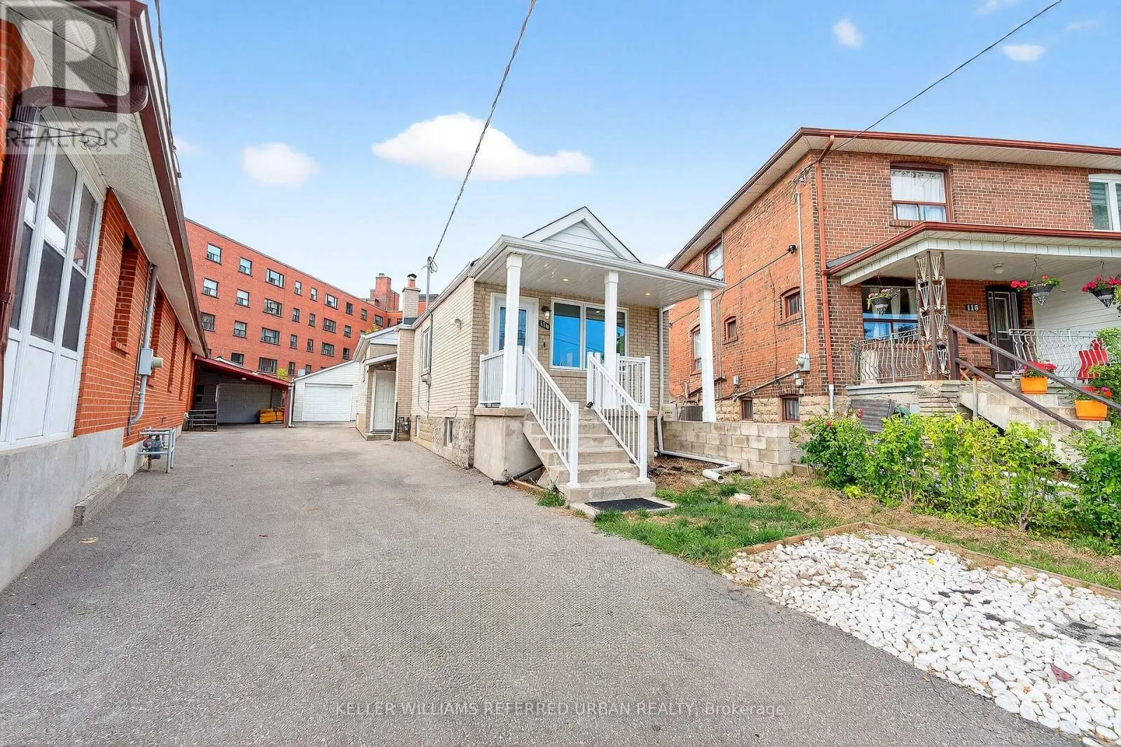 116 BRANSTONE ROAD