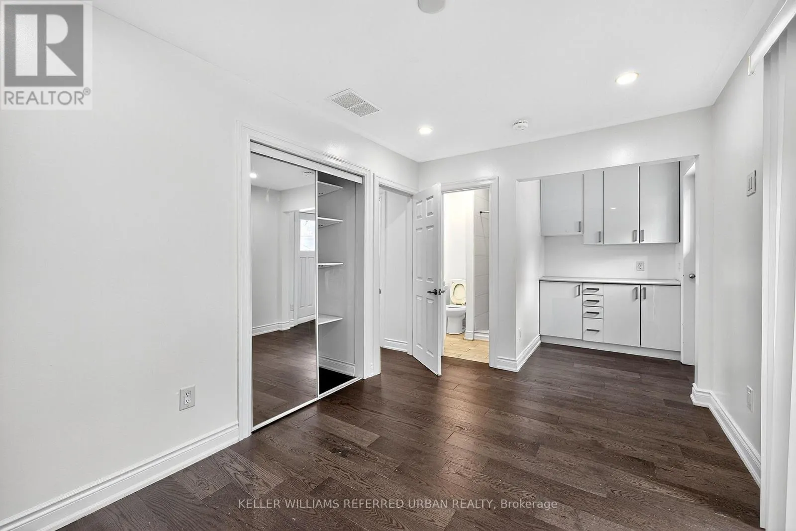 116 BRANSTONE ROAD