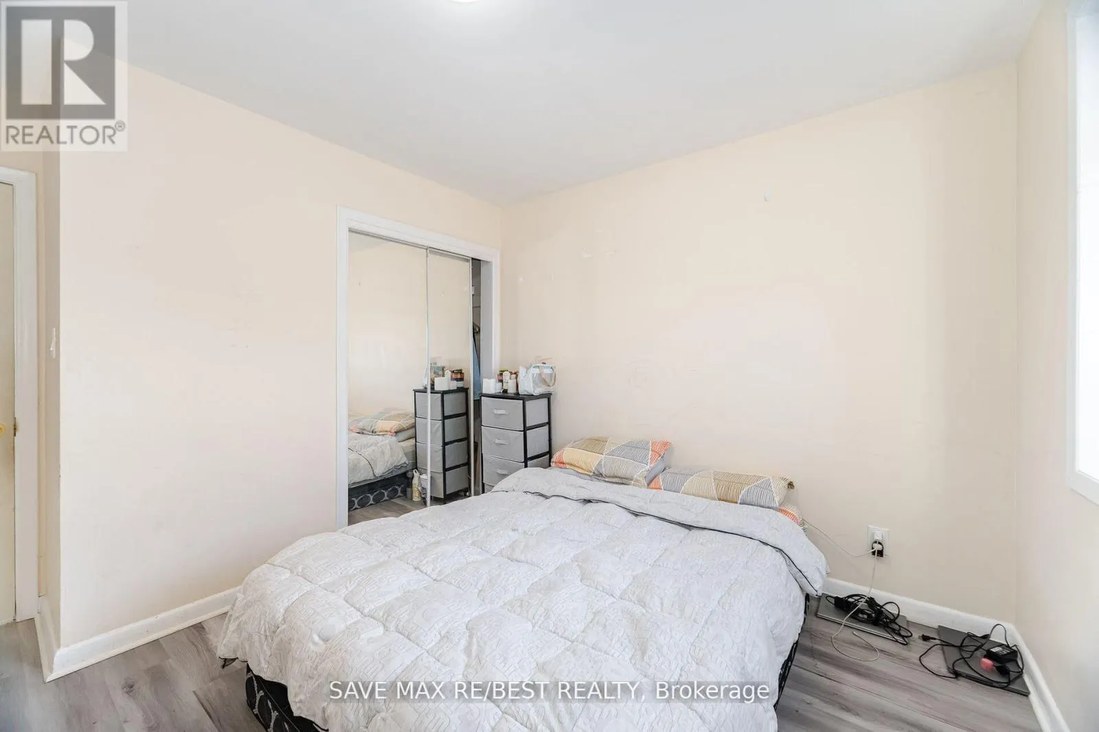 29 BROOKMERE ROAD