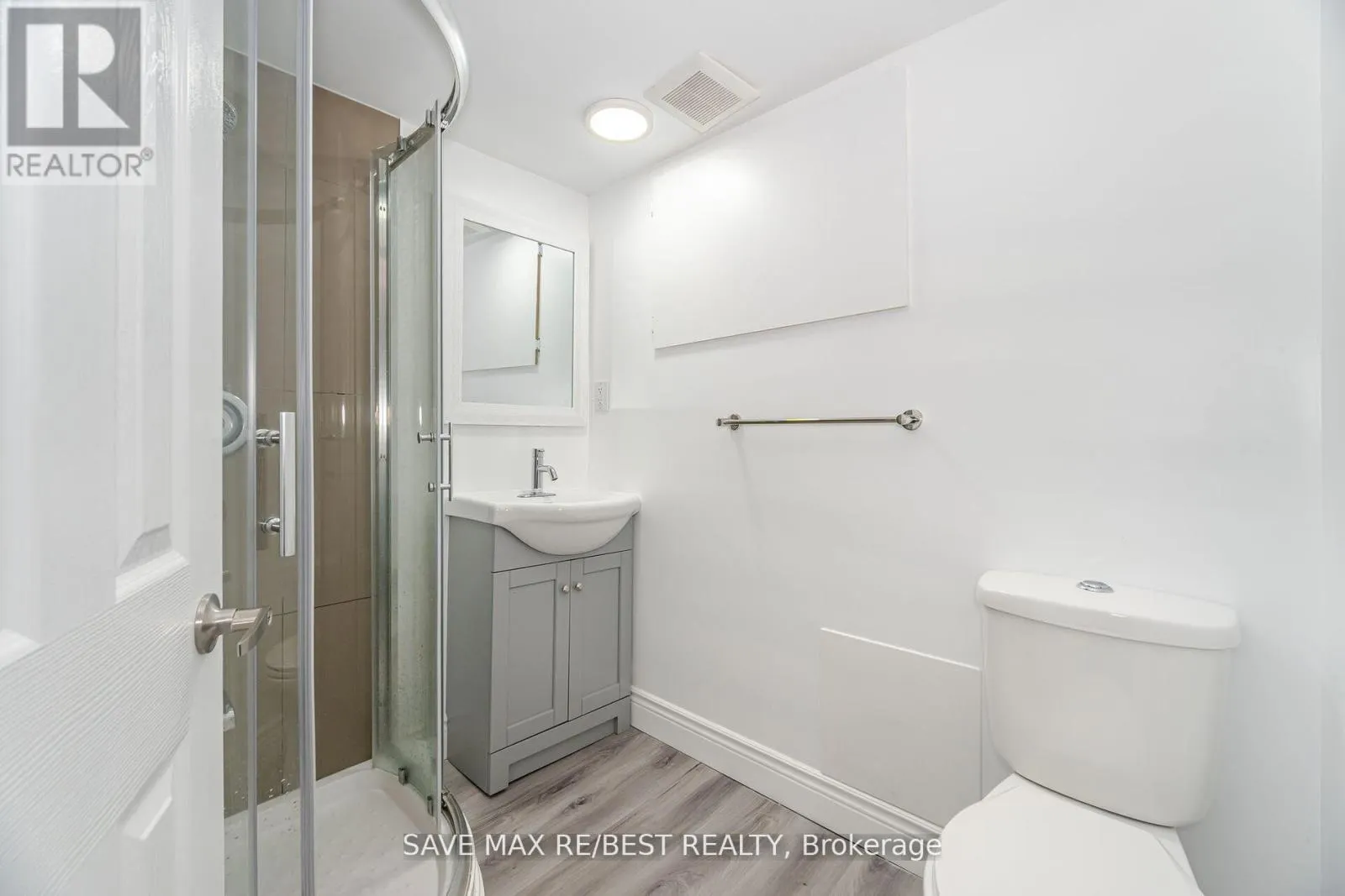29 BROOKMERE ROAD