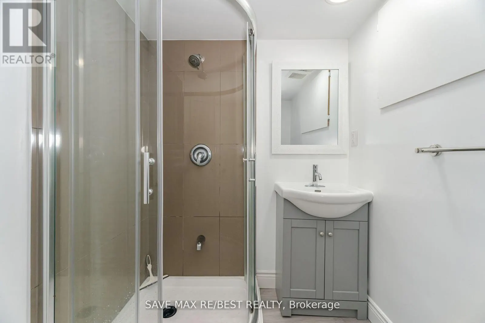 29 BROOKMERE ROAD