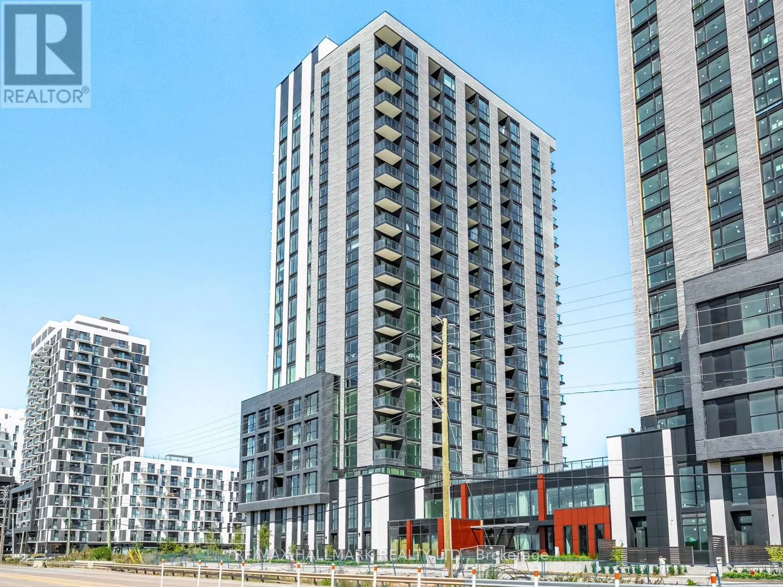 1301 - 3079 TRAFALGAR ROAD