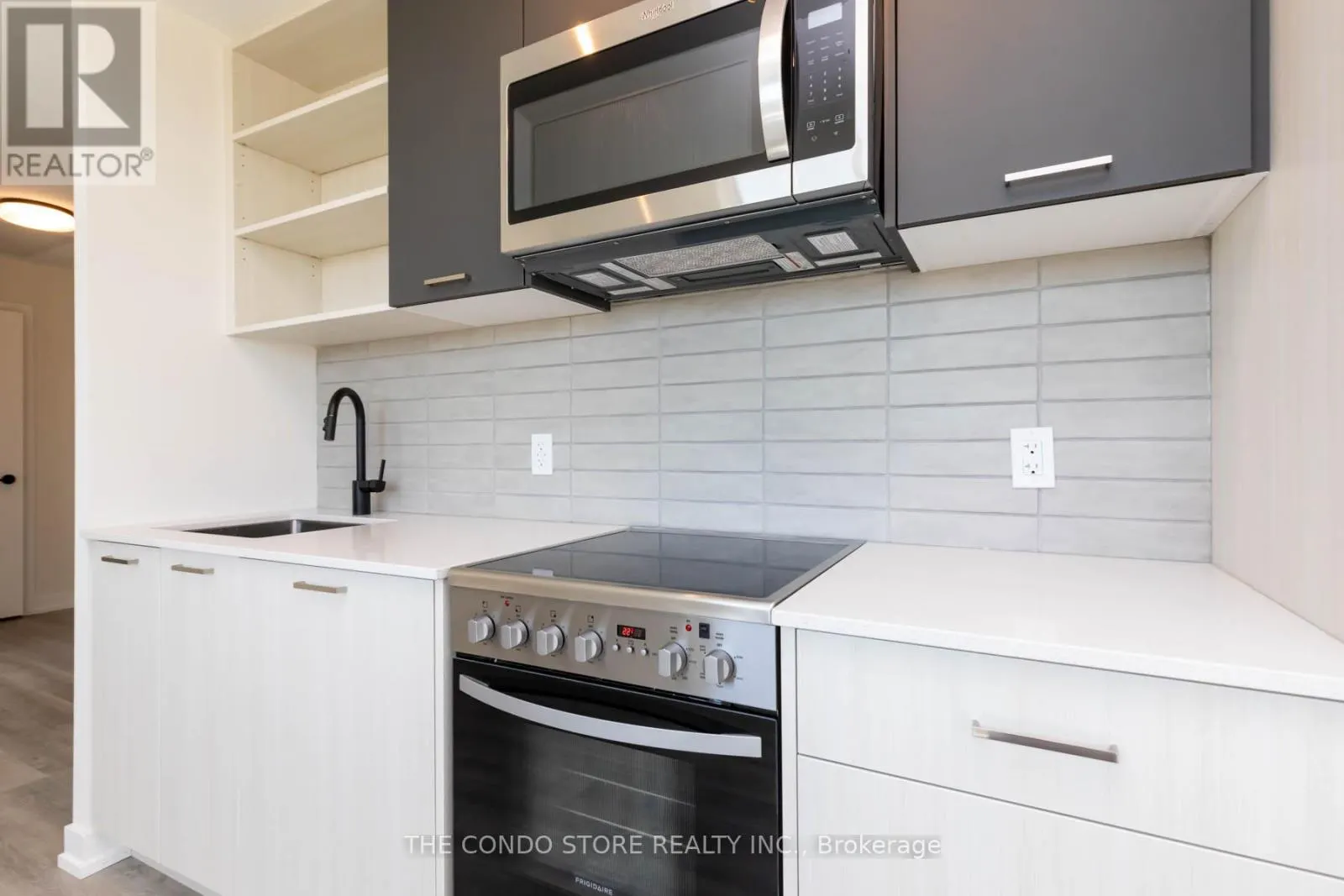 310 - 2300 ST. CLAIR AVENUE W