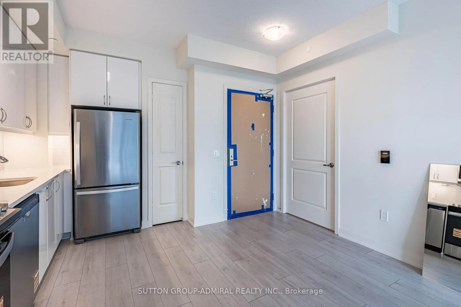 5006 - 38 ANNIE CRAIG DRIVE