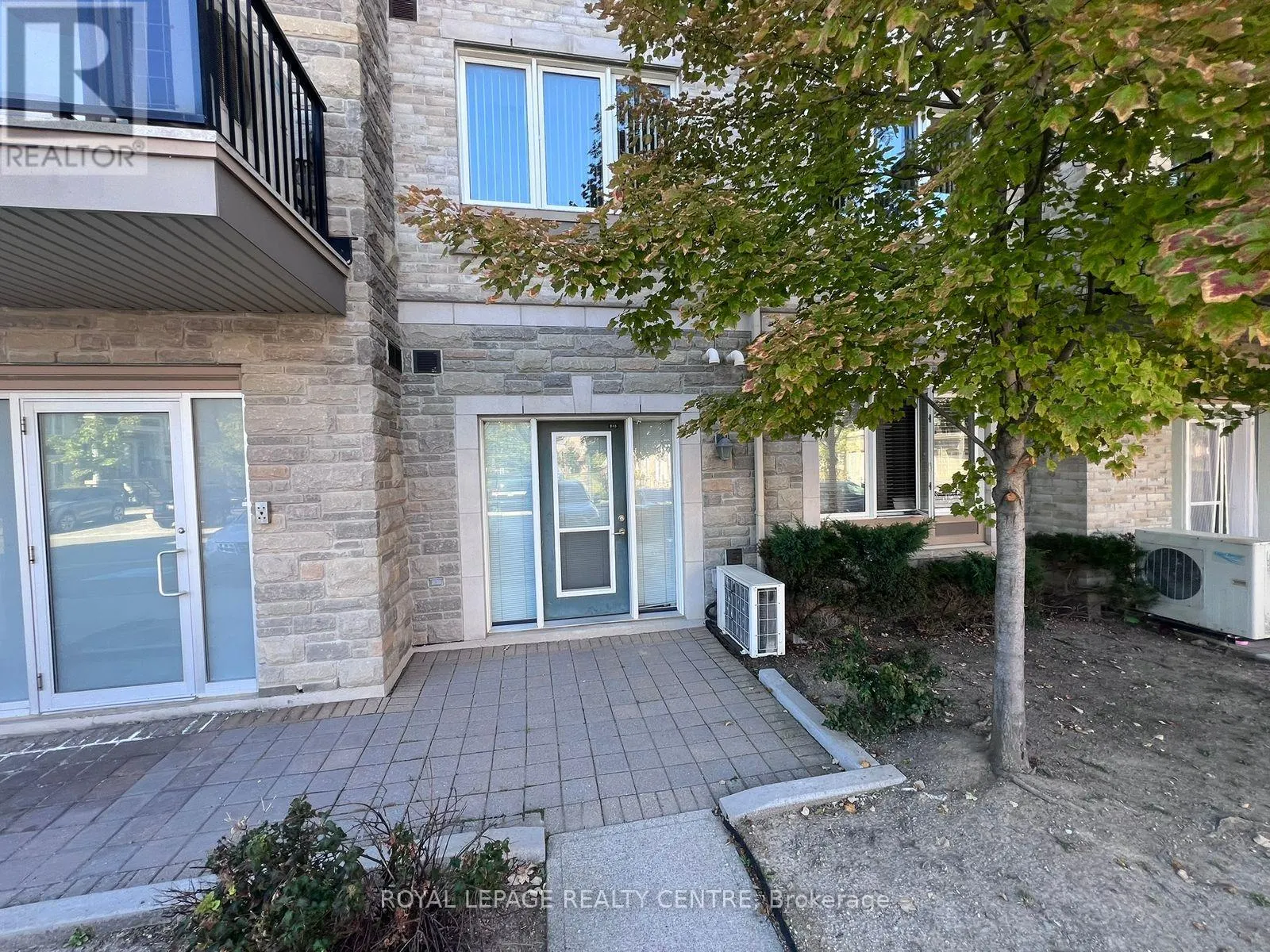 113 - 3055 THOMAS STREET