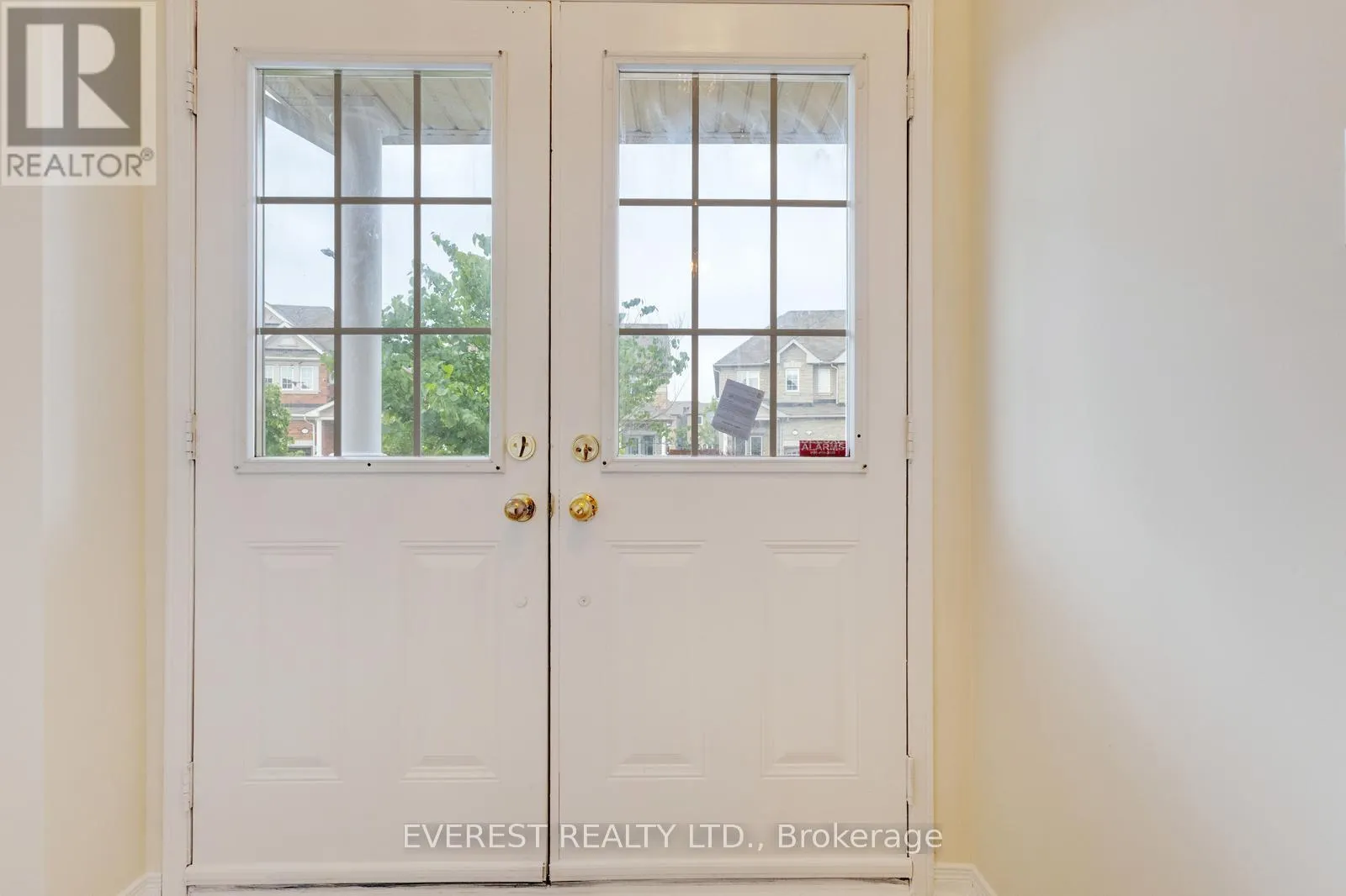 5172 NESTLING GROVE