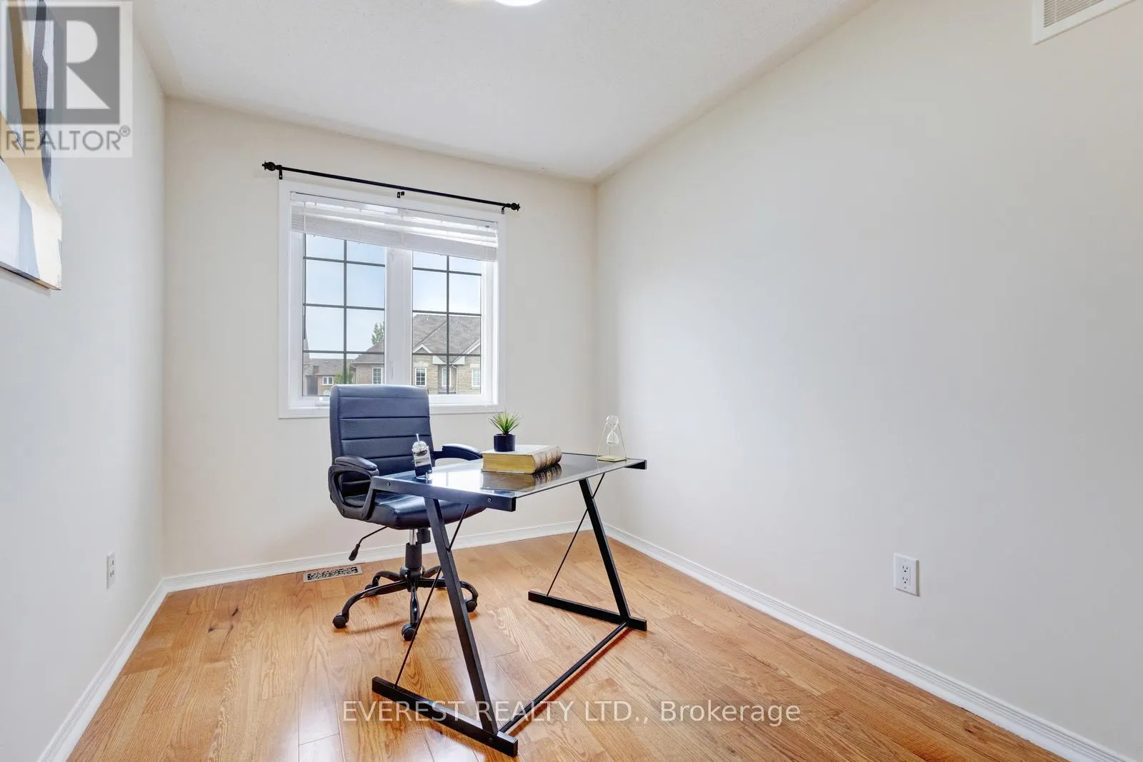 5172 NESTLING GROVE